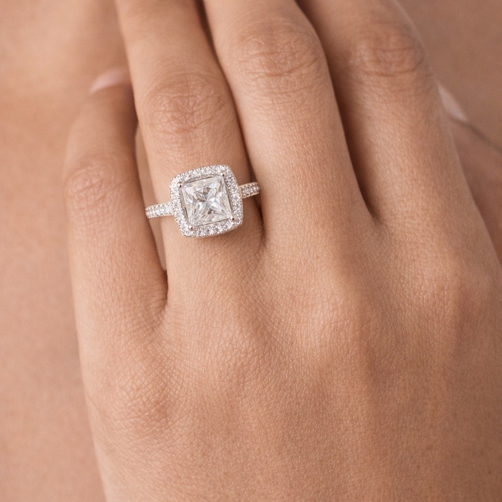 Elegant Silver Halo Ring